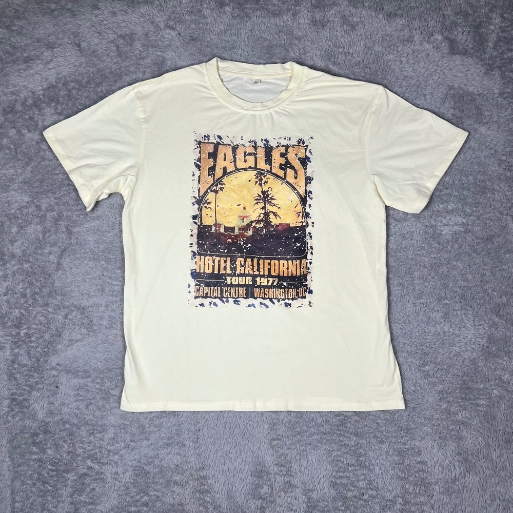 Eagles Hotel California Tour 1977 Graphic Tee Cream Mens Medium Rock Band Shirt